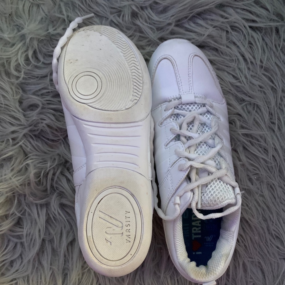 cheer shoes, size 8.5